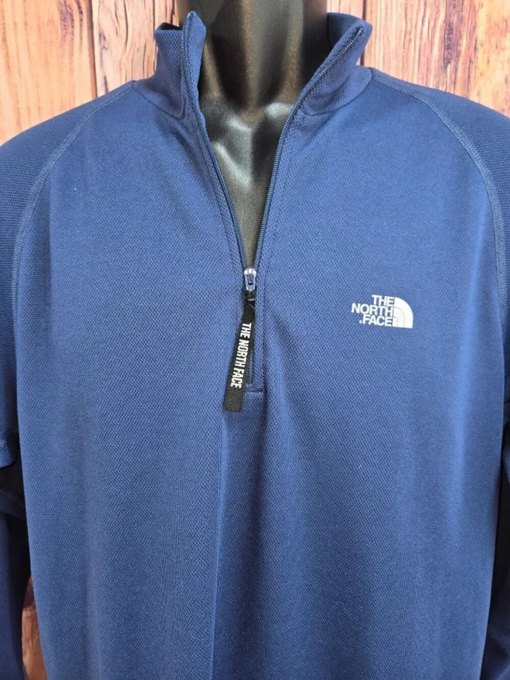 The North Face Blue Half-Zip Pullover Size Medium